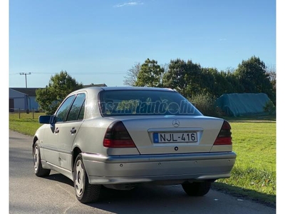 MERCEDES-BENZ C 220 CDI Elegance