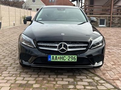 MERCEDES-BENZ C 300 de EQ Power 9G-TRONIC Keveset futott.digitális szervízkönyv