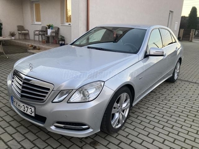 MERCEDES-BENZ E 200 CDI BlueEFF. Elegance 7G-TRONIC