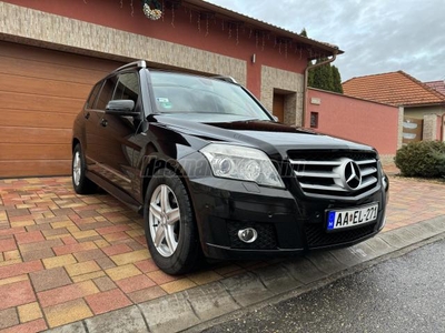 MERCEDES-BENZ GLK 220 CDI BlueEFFICIENCY 4Matic (Automata) XENON NAVI SÉRÜLÉS ÉS FESTÉSMENTES SZERVIZKÖNYV ÚJSZERŰ ÁLLAPOT