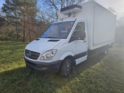 MERCEDES-BENZ SPRINTER 515 CDI