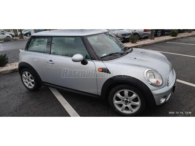 MINI MINI Cooper 1.6