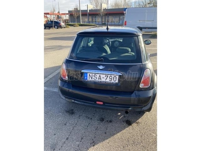 MINI MINI COOPER 1.6 CVT RC31