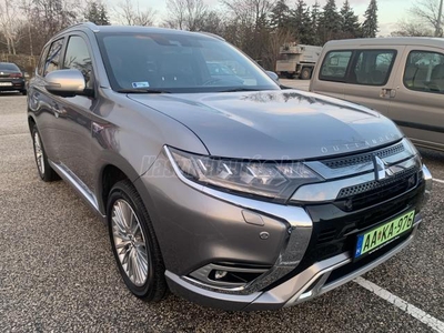 MITSUBISHI OUTLANDER 2.4 PHEV Instyle Premium 4WD CVT 2020-as Modell!!!