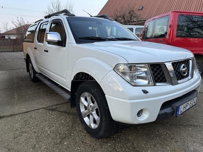 NISSAN NAVARA 4WD Double 2.5D LE (Automata) Magyarországi. Klímás.Kapcsolható összkerék.3T Vontathatóság!