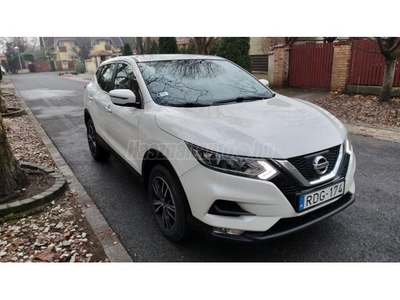 NISSAN QASHQAI 1.2 DIG-T Technológia Bajnoka+