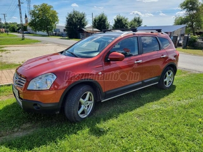 NISSAN QASHQAI+2 2.0 dCi Acenta 2WD