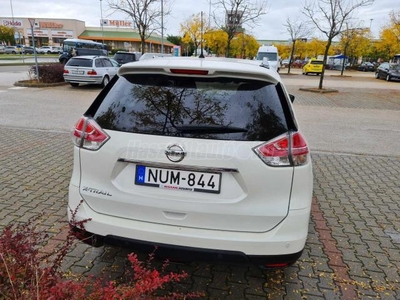 NISSAN X-TRAIL 1.6 DIG-T Tekna