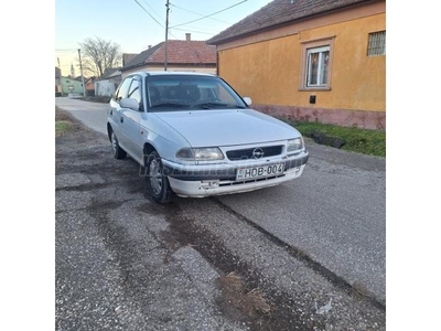 OPEL ASTRA F 1.4 Classic GL