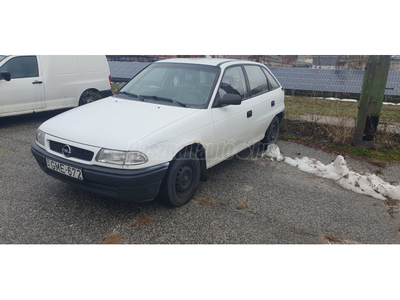 OPEL ASTRA F 1.4 GL