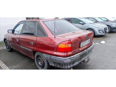 OPEL ASTRA F 1.6 Si GL