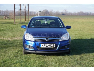 OPEL ASTRA H 1.4 Essentia