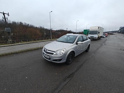 OPEL ASTRA H 1.7 CDTI Cosmo