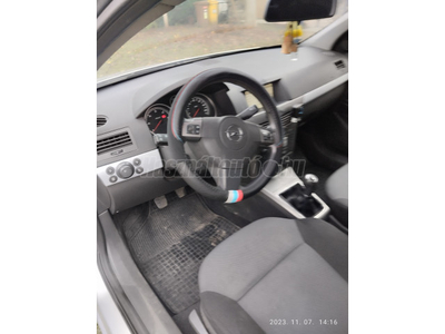 OPEL ASTRA H 1.7 CDTI Elegance