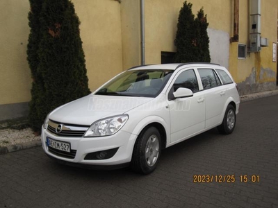 OPEL ASTRA H Caravan 1.7 CDTI Essentia