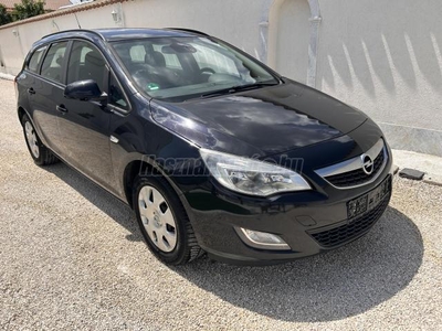 OPEL ASTRA J 1.7 CDTI Enjoy Tolatóradar-Friss Nagyszervíz