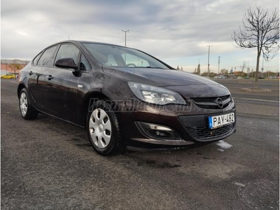 OPEL ASTRA J Sedan 1.6 Enjoy EURO6