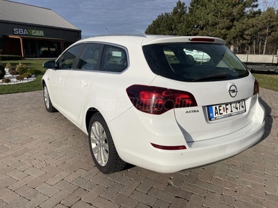 OPEL ASTRA J Sports Tourer 1.7 CDTI Active