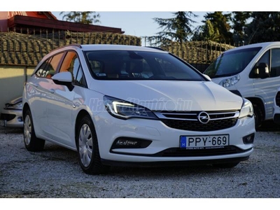 OPEL ASTRA K Sports Tourer 1.4 T Enjoy 1 ÉV GARI! MO-I! SZ.KÖNYV! 1 TULAJ! DIGITKLÍMA! RADAR! VISSZAGURULÁSGÁTLÓ!