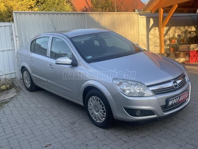 OPEL ASTRA Sedan 1.7 CDTI Essentia Ülésfűtés.tempómat