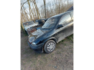 OPEL CORSA B 1.2i Swing