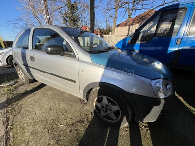 OPEL CORSA C 1.2 16V Comfort