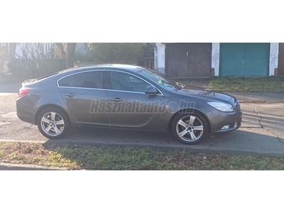 OPEL INSIGNIA 2.0 CDTI Cosmo