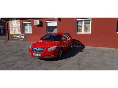 OPEL INSIGNIA Sports Tourer 2.0 CDTI