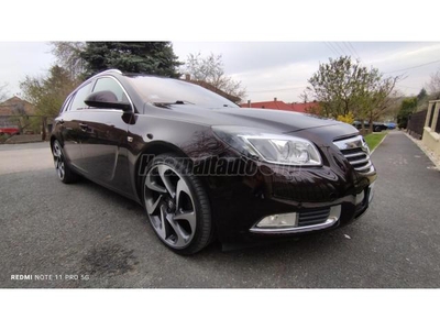 OPEL INSIGNIA Sports Tourer 2.0 CDTI Cosmo