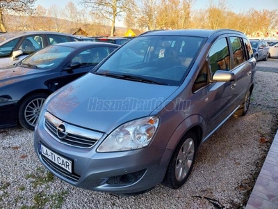 OPEL ZAFIRA 1.6 Essentia NAGYON SZÉP ÁLLAPOTÚ