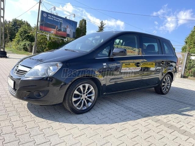 OPEL ZAFIRA B 1.6 111 Years KLÍMA! TEMPOMAT! VEZETETT SZERVIZKÖNYV!