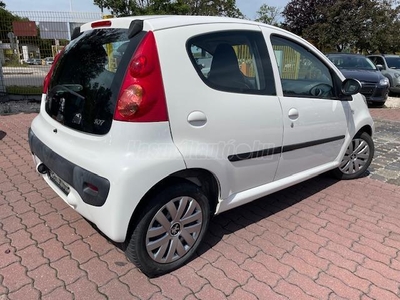 PEUGEOT 107 1.0 Urban