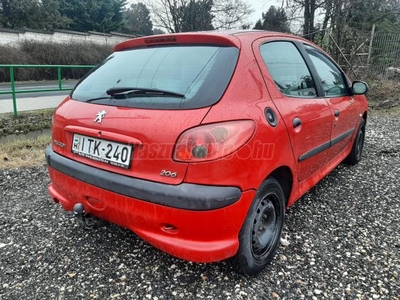 PEUGEOT 206 1.1 Open