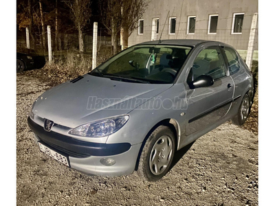 PEUGEOT 206 1.1 Profil