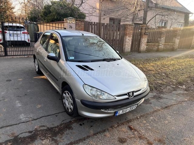 PEUGEOT 206 1.4 HDi Presence