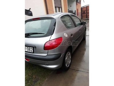 PEUGEOT 206 1.4 Presence