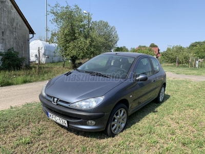 PEUGEOT 206 1.4 Presence