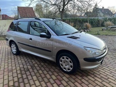 PEUGEOT 206 1.4 Trendy Plus