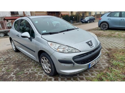 PEUGEOT 207 1.4 Urban AC