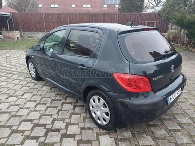 PEUGEOT 307 1.4 16V Presence