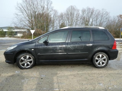 PEUGEOT 307 SW 2.0 HDi Supreme