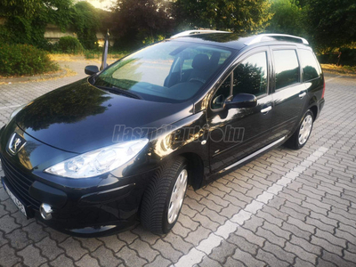 PEUGEOT 307 SW 2.0 Premium