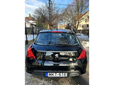 PEUGEOT 308 1.4 VTi Confort