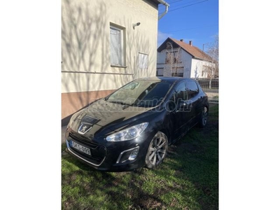 PEUGEOT 308 1.6 THP Allure