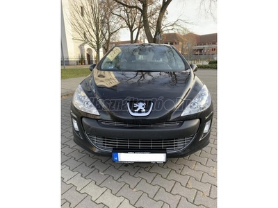 PEUGEOT 308 1.6 VTi Premium panoráma tető. tempomat. tolatóradar