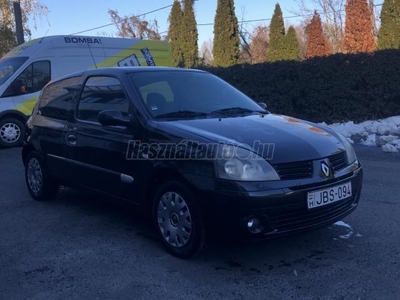 RENAULT CLIO 1.2 16V Authentique