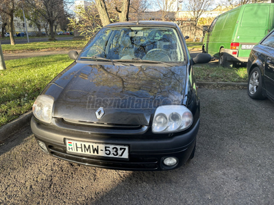 RENAULT CLIO 1.4 16V Tech Run