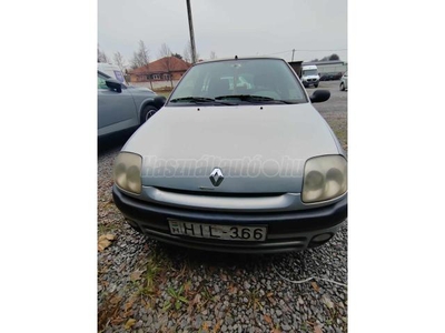 RENAULT CLIO 1.4 16V Tech Run