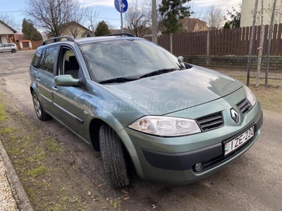 RENAULT MEGANE 1.4 Authentique