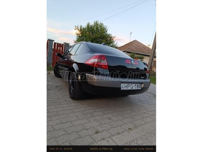 RENAULT MEGANE 1.5 dCi Azure